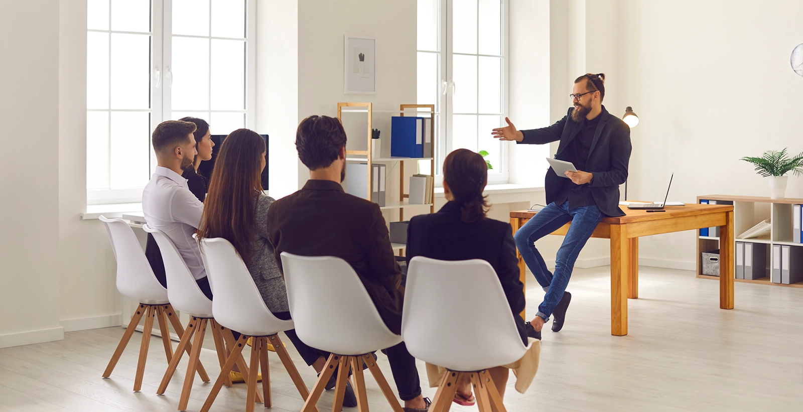 Capacitación comercial y producto para equipos de venta